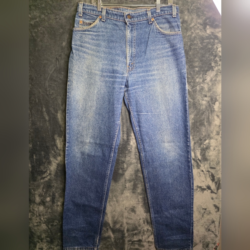 Levis 550 Orange Tab Made in the USA Mens 36W × 36L Excellent Condition.